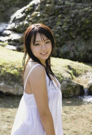 欧美风模特海报_剧情片在线手机播放