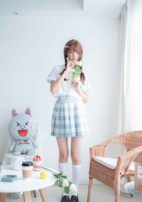 国产美女冒白浆免费视频_720电影免费在线